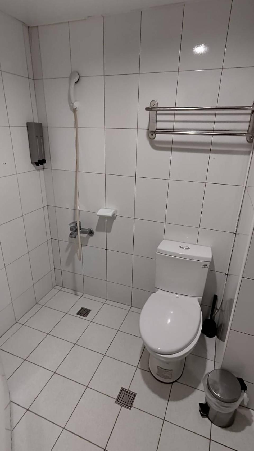 Sleep Taipei Hotel - Nanya Екстер'єр фото
